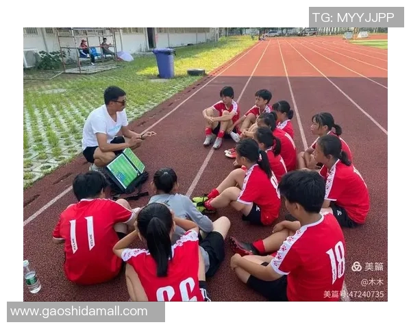 杭州足球队团队协作探讨：如何通过默契配合提升比赛表现与胜率